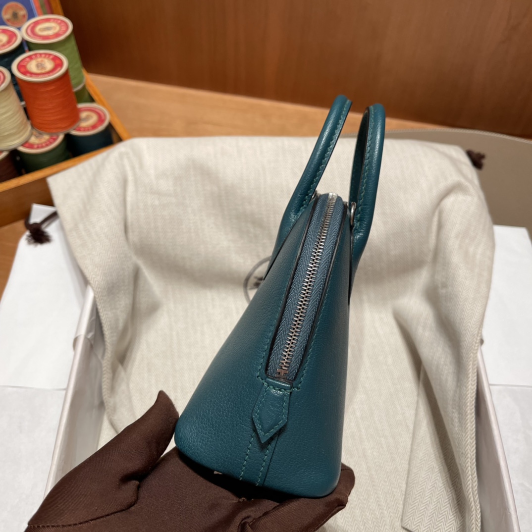 에르메스 미니 볼리드18 블루드프루스 은장 염소가죽